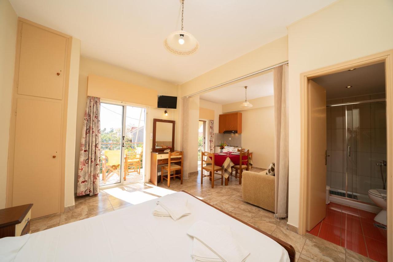 Lorenzo House Apartments Lassi  Luaran gambar