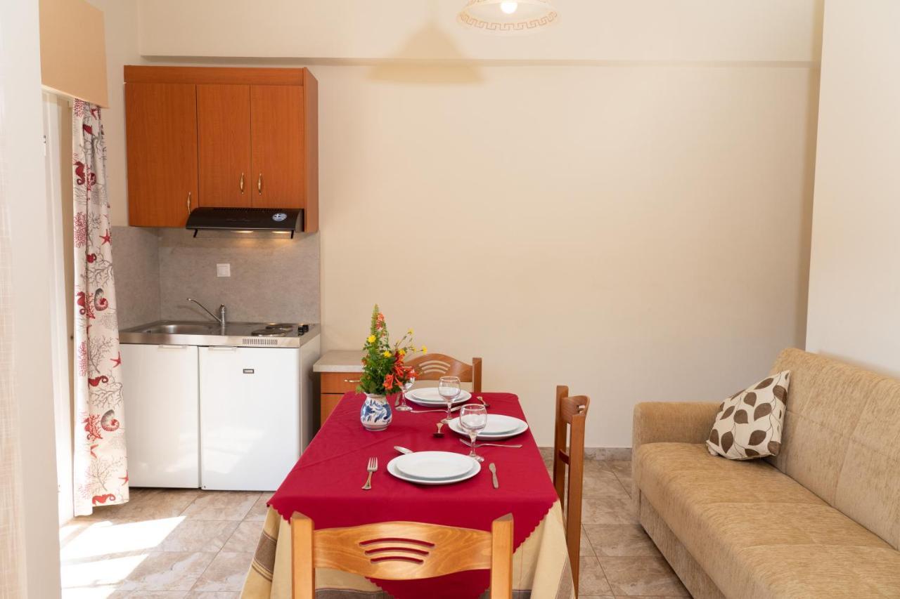 Lorenzo House Apartments Lassi  Luaran gambar
