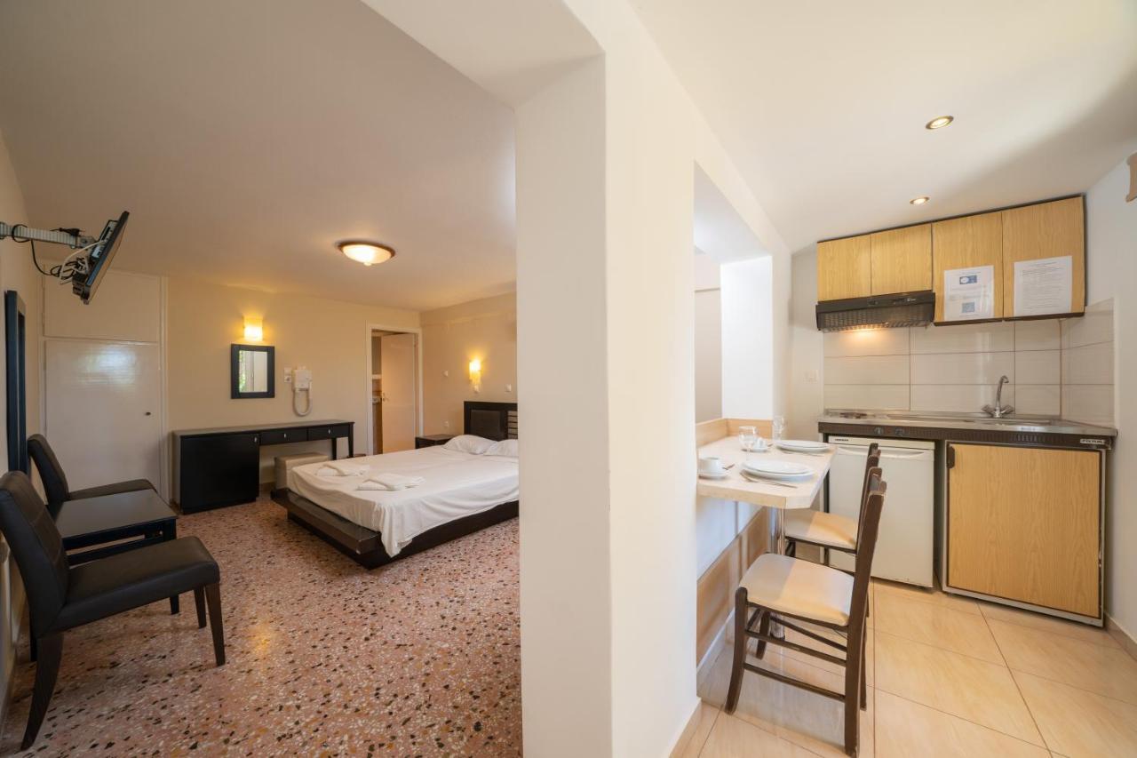 Lorenzo House Apartments Lassi  Luaran gambar